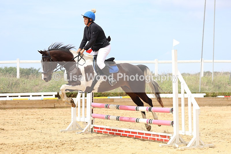 3E7A3464 - Class 7: 70cm Senior