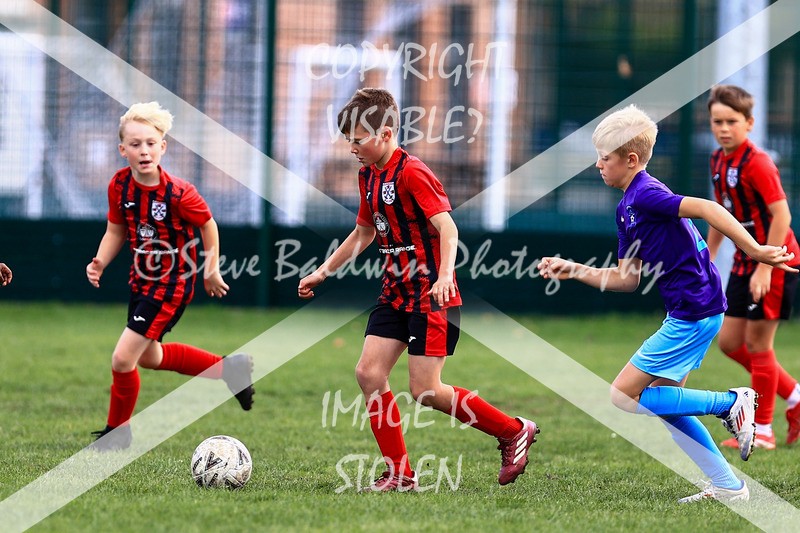 1DX30228 - 2025-10-05 FC Abbey Meads U11 Blue V St Andrews FC U11 Cardinals