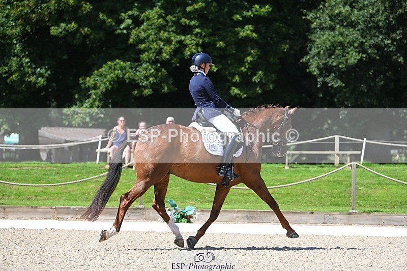 230811-115232-01102 - Cls 4 Adv Medium Silver