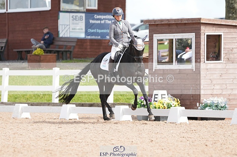 250906-120356-01689 - 011-Lee-Anne.PineMay.diamond