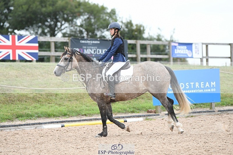 250807-104258-00280 - 80cm Round 1