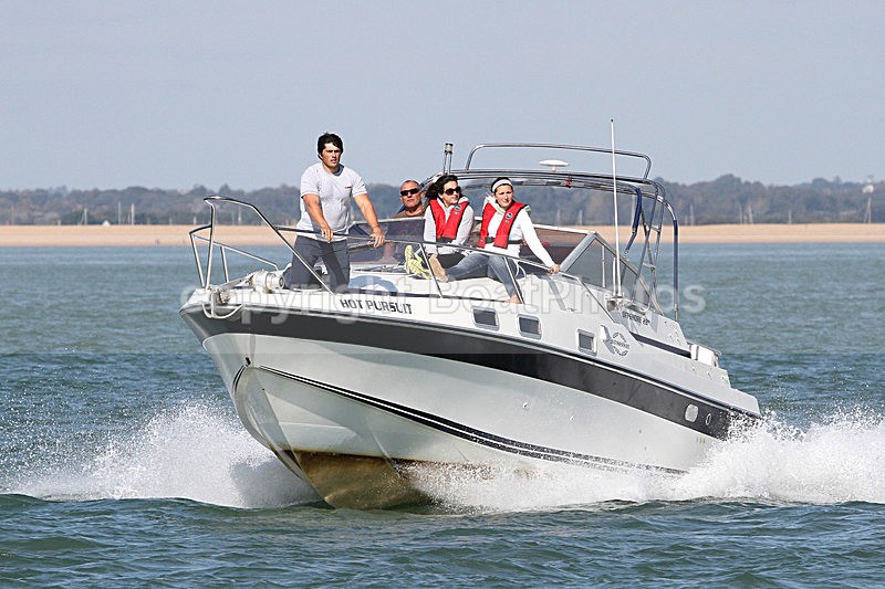 150927 HOT PURSUIT - SUNSEEKER IMG_2676 - Motorboats - Open