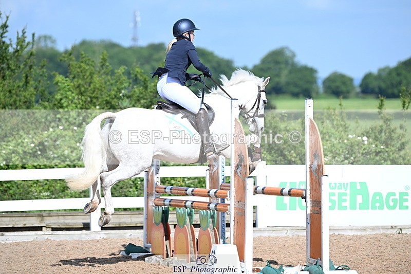 240609A-091200-03397 - Cls 21 Pony Discovery and 90cm Open