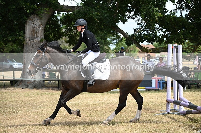 WJ6_5395 - Class 12 Minimus Jumping 45cm