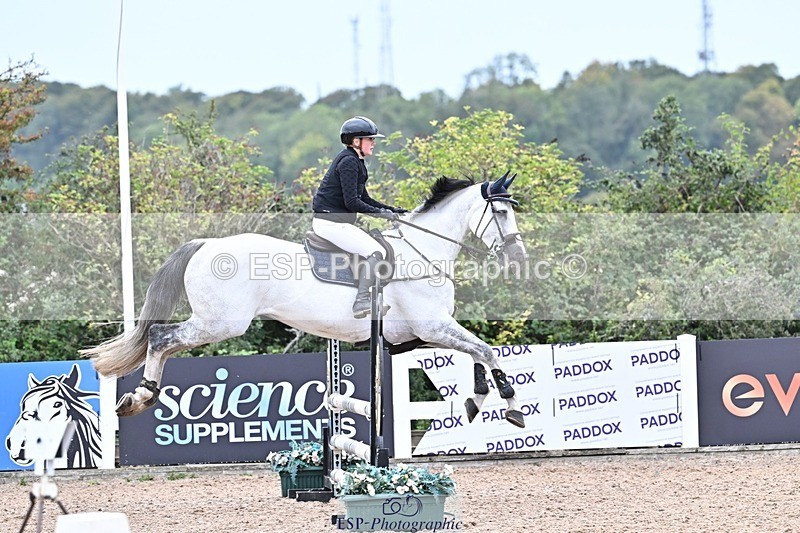 250914-094940-08268 - Cls 32 Snr British Novice and 90cm Open