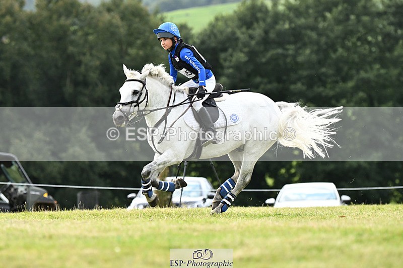 240825X-140947-34932 - 80cm XC 14.30 to 15.30