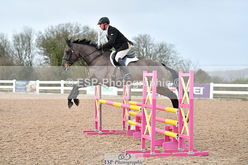 240124A-103616-00130 - Cls 1 British Novice & 90cm Open