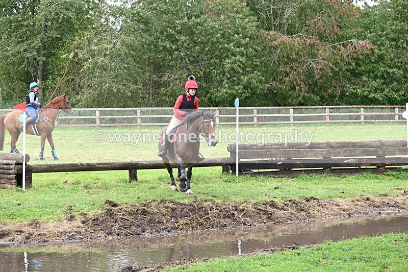 WJ6_5374 - Time at Photographer 12:31 to 12:40