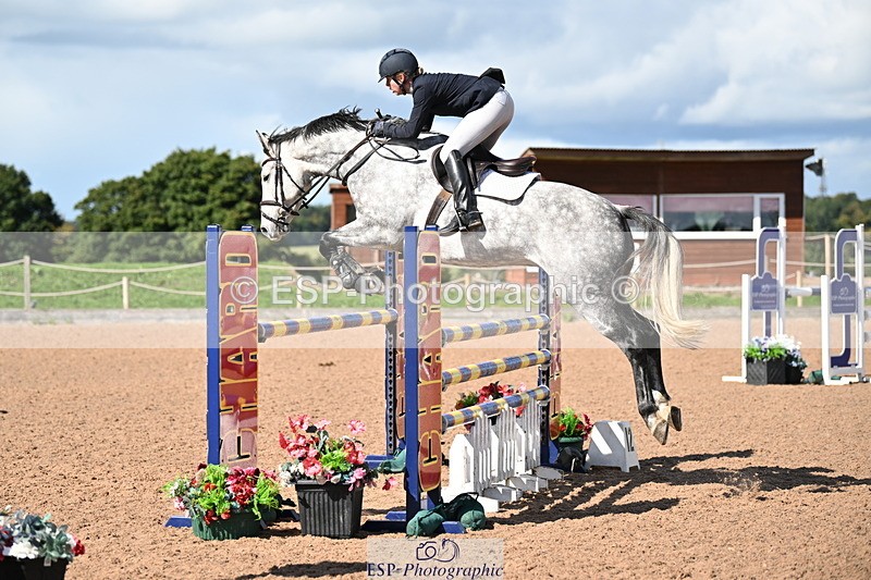 240912A-113657-00616 - Cls 2 Snr Newcomers