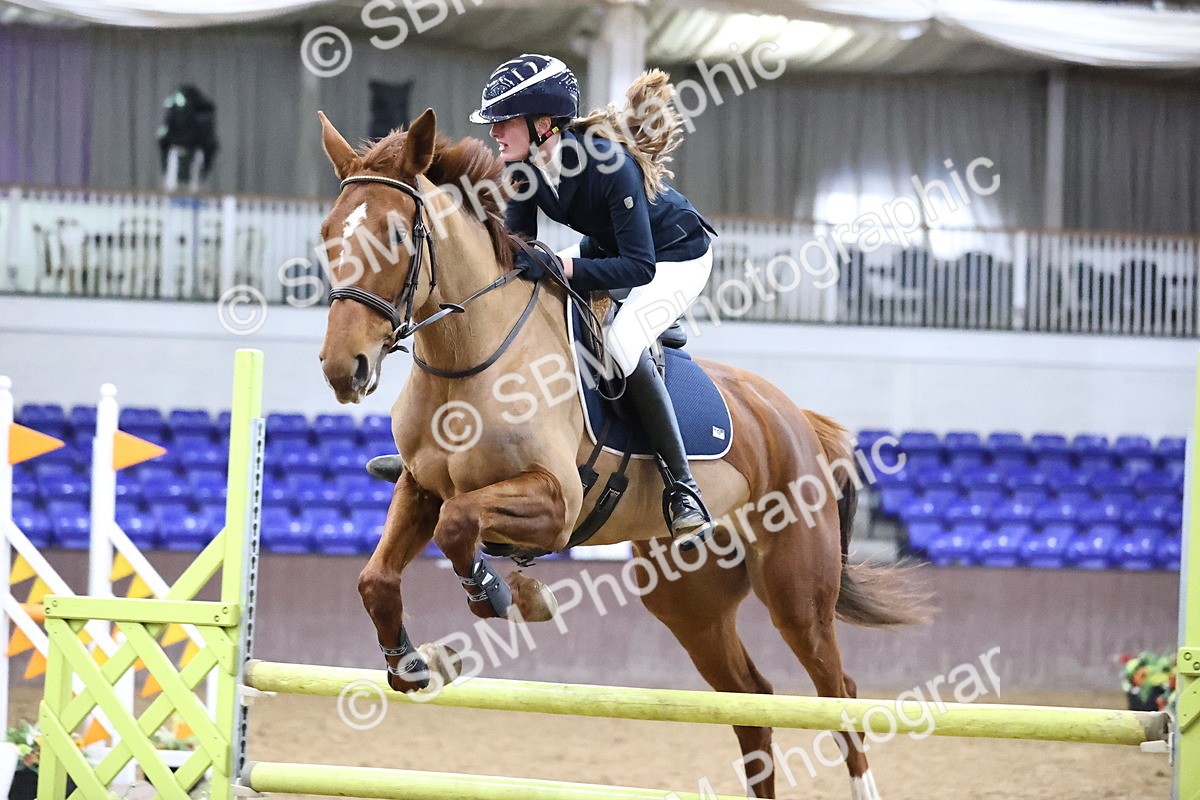 SBM_2081 - Class 8 - Nupafeed Supplements Senior Discovery/ 1m Open