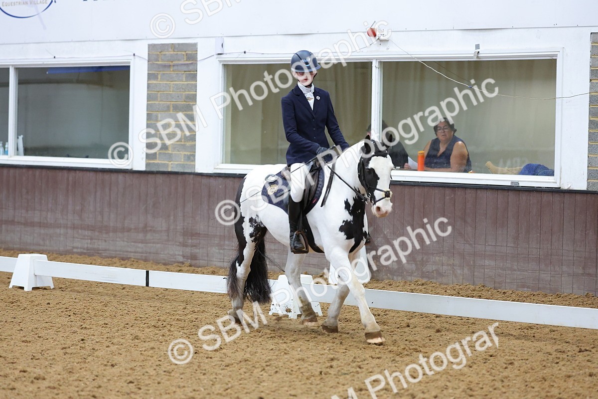 SBM_003073 - Novice