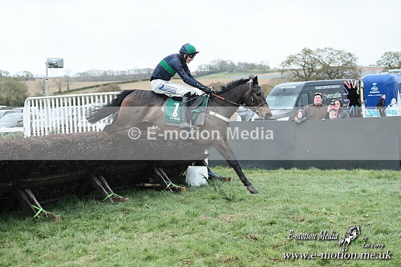 PtP 130425 412 - Edgecote Races 13/04/25