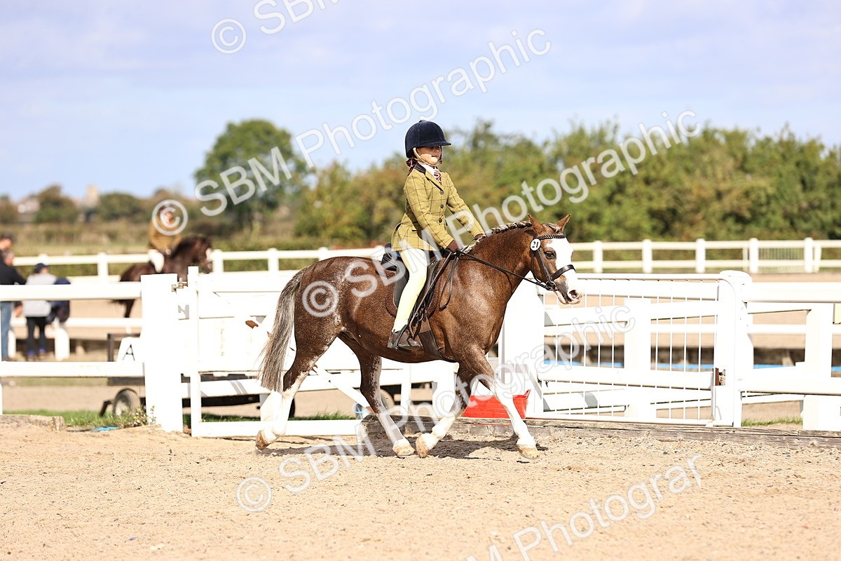 SBM_11592 - Class 408 - Grassroots Ridden - Walk & Trot