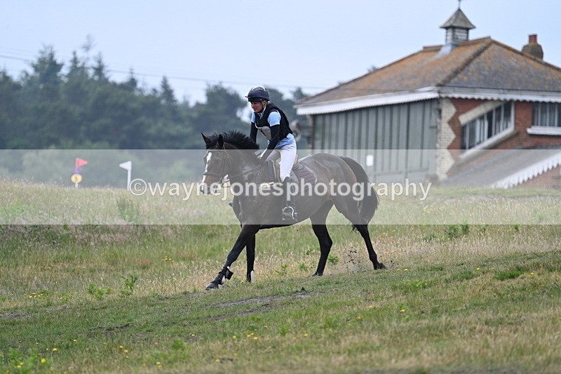 WJ7_8999 - Time 10:45 to 11:03