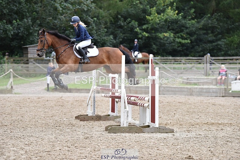 240802-120412-02875 - 1m Round 1