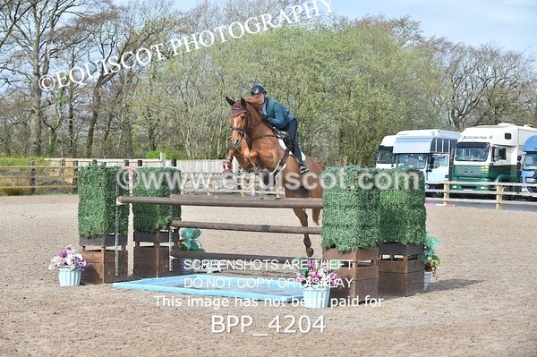 BPP_4204 - CLASS 10 RHS Foxhunter Championship Qualifier
