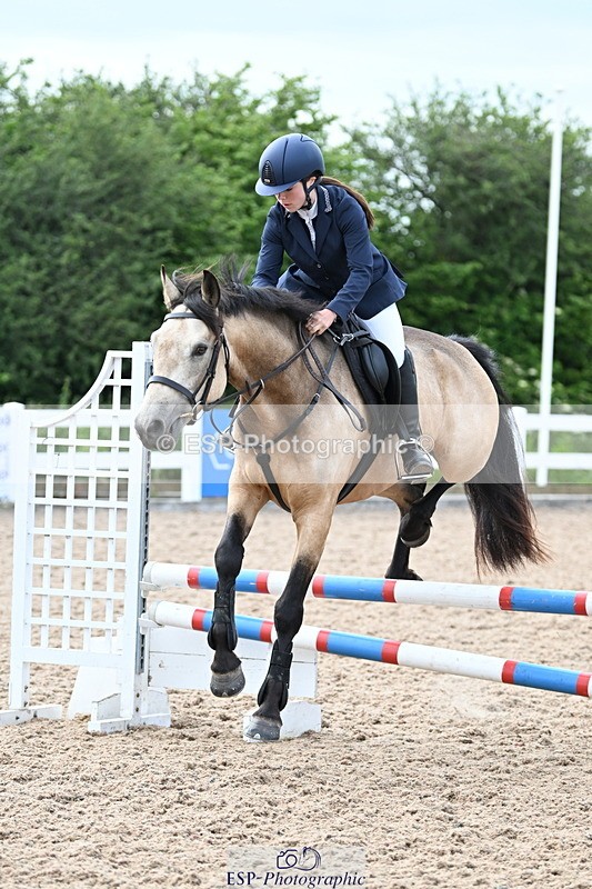 240611A-171736-00513 - 70cm