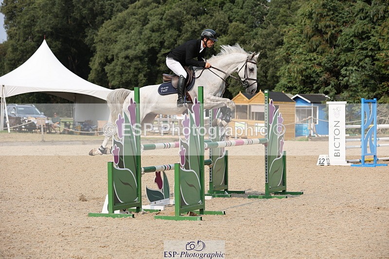 250816A-153914-02516 - Cls 8 Snr Newcomers