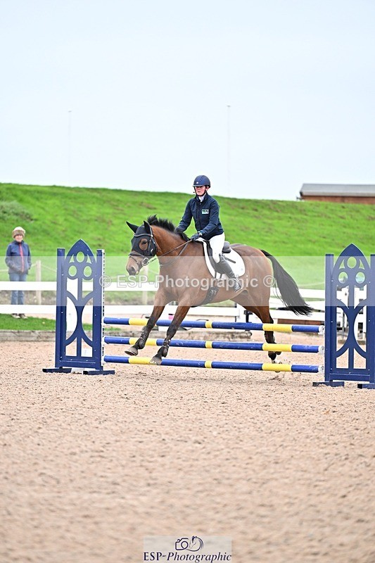 251015-100252-00017 - Clear Round