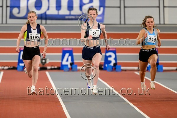 AgeInd25SAT-921547 - Track Female Set One