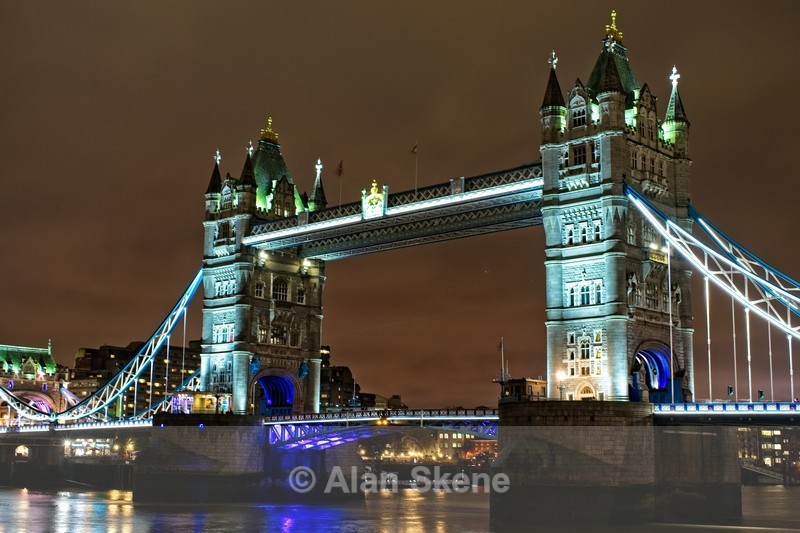 DSC09978 - London low light