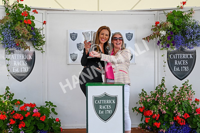 280824-Race 6-Night On Earth-2416 - Race 6