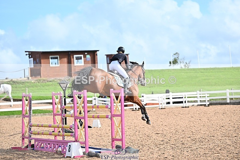261014-144403-00823 - Cls 07 Snr Fox & 1.20m Open