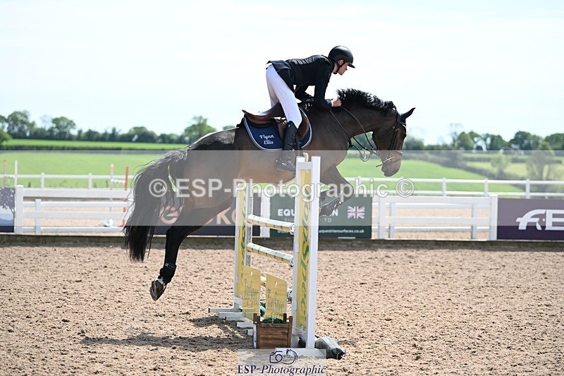 260507-135456-03722 - Cls 9 1.05m Amateur Qualifier