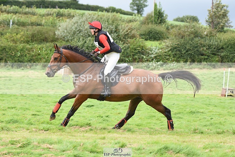 230820X-140340-4038 - BE100 XC 14.00 to 15.00 End