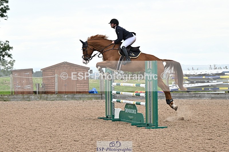 240828A-154510-01200 - Cls 5 Snr Foxhunter and 1.20m Open
