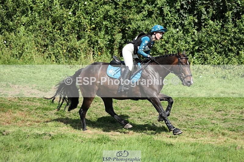 240811A-105519-01560 - 107-