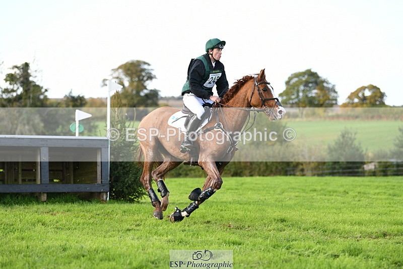 251024A-153548-14821 - C-245-Freddie.Carden