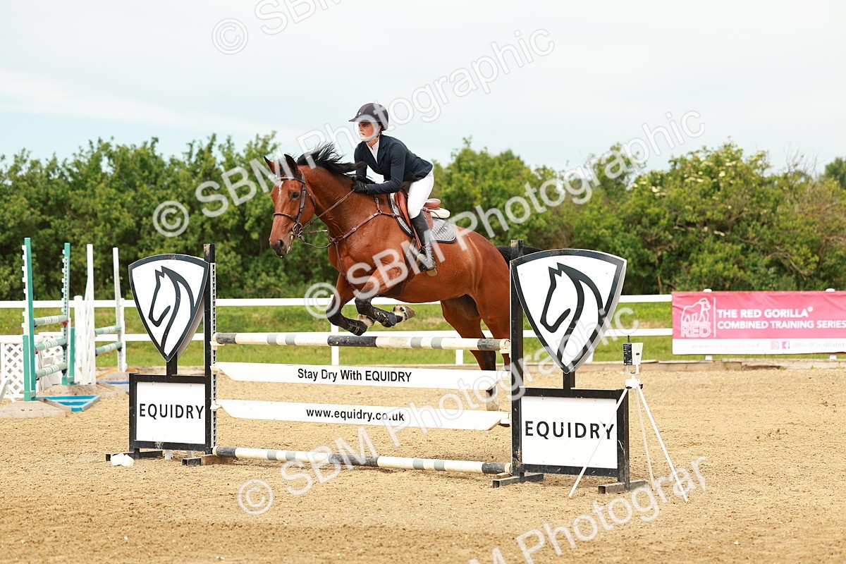 SBM_002187 - Class 4 - Senior Newcomers - 1.10m