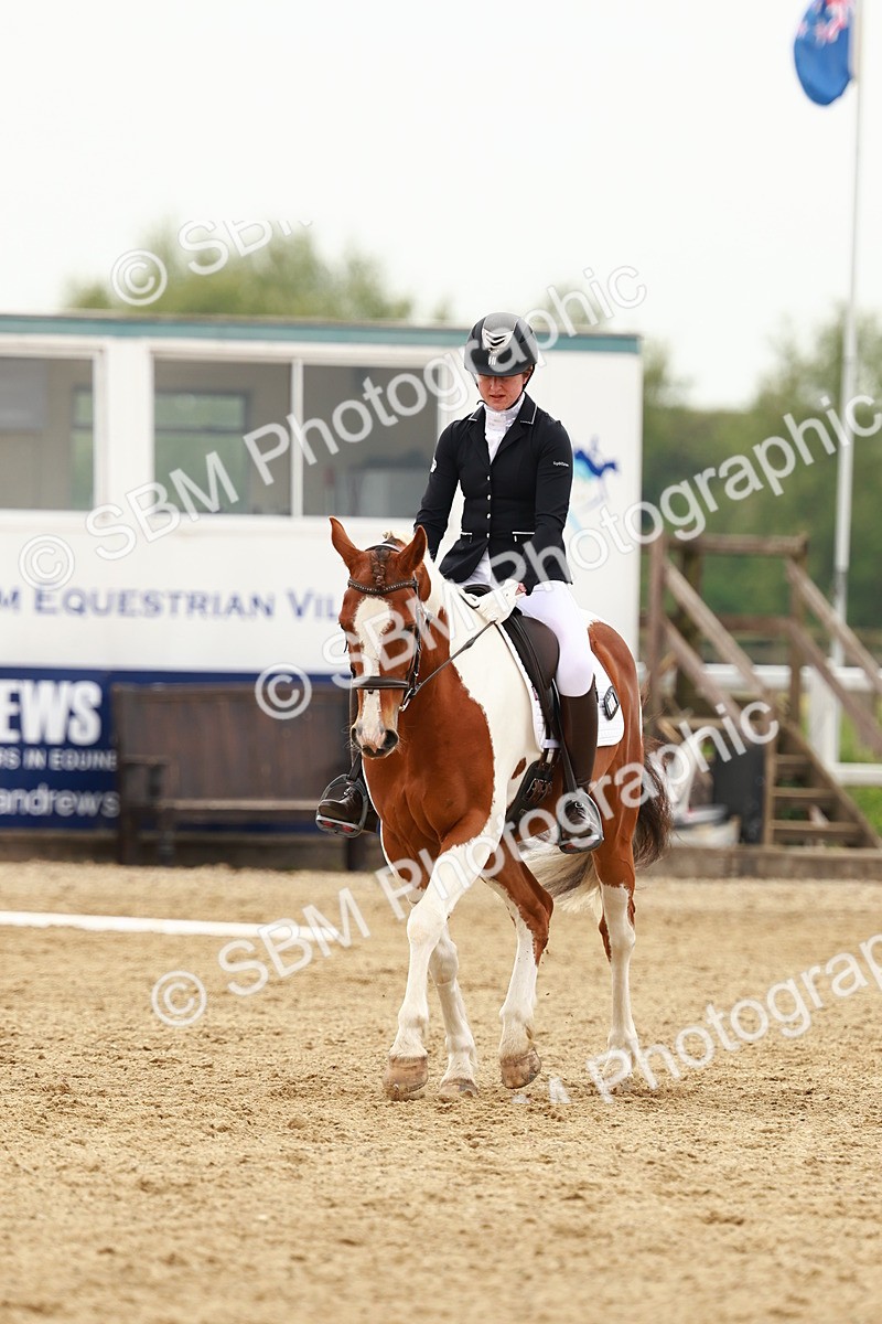 SBM_001187 - Class 6 - Novice 4