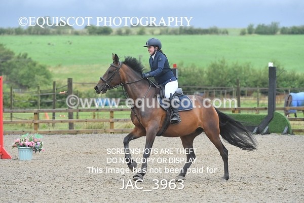 JAC_3963 - CLASS 4 Senior British Novice/ 90cm Open