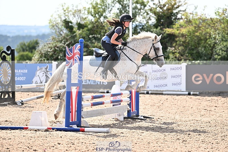 250821B-154202-00588 - Group B - Danielle