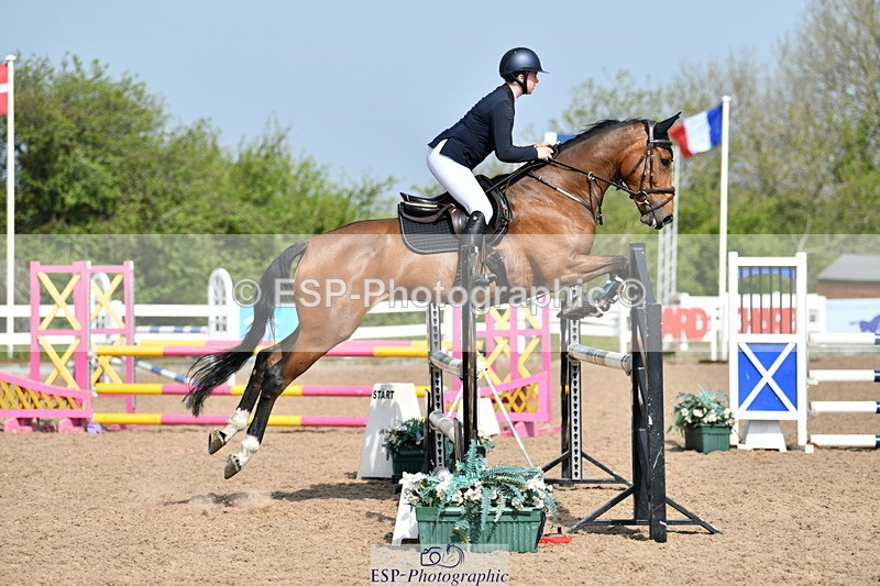 240511A-102237-11513 - Cls 28 95cm National Am Quali