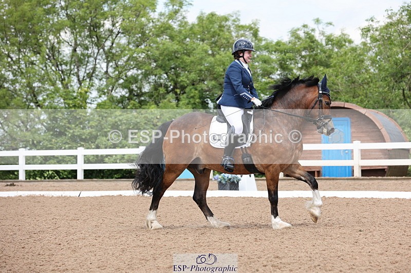 240621A-115347-00542 - Cls 12 BD Music Medium