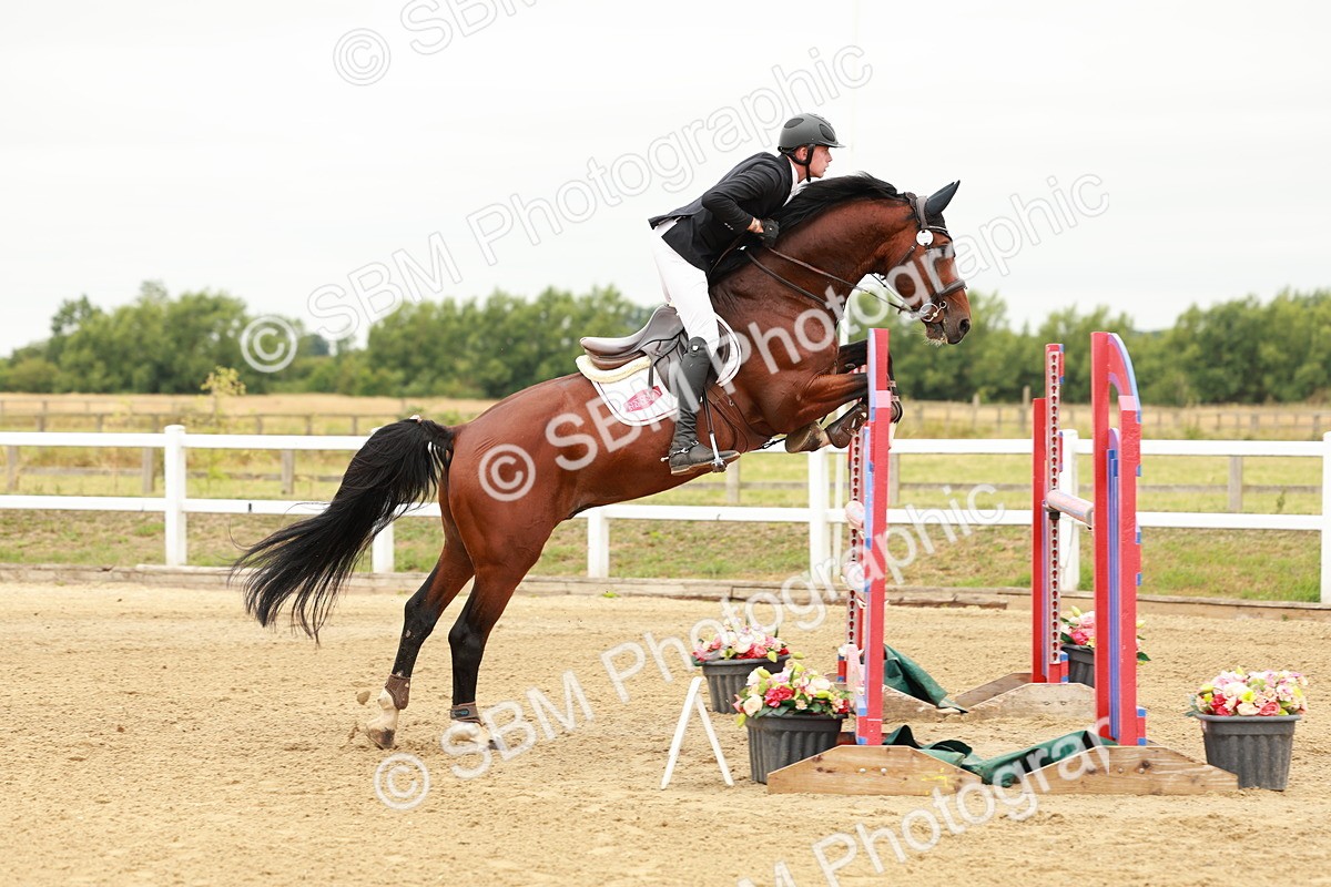 SBM_016635 - Class 20 - Senior Newcomers - 1.10m