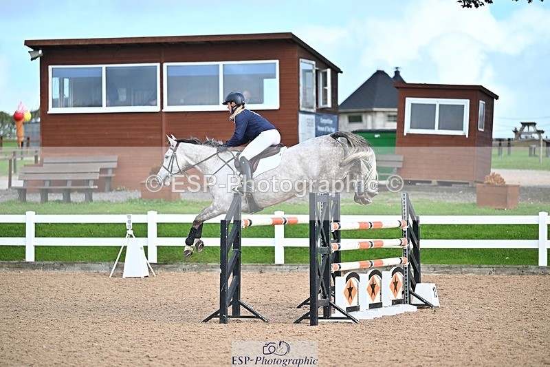 261014-143535-00799 - Cls 07 Snr Fox & 1.20m Open