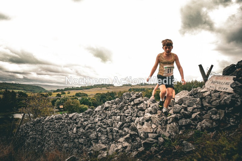 DSCF6596 - Kilnsey Crag race