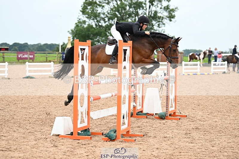 240907A-143328-02377 - Cls 4 Pony Big Team 95cm & 1.05m