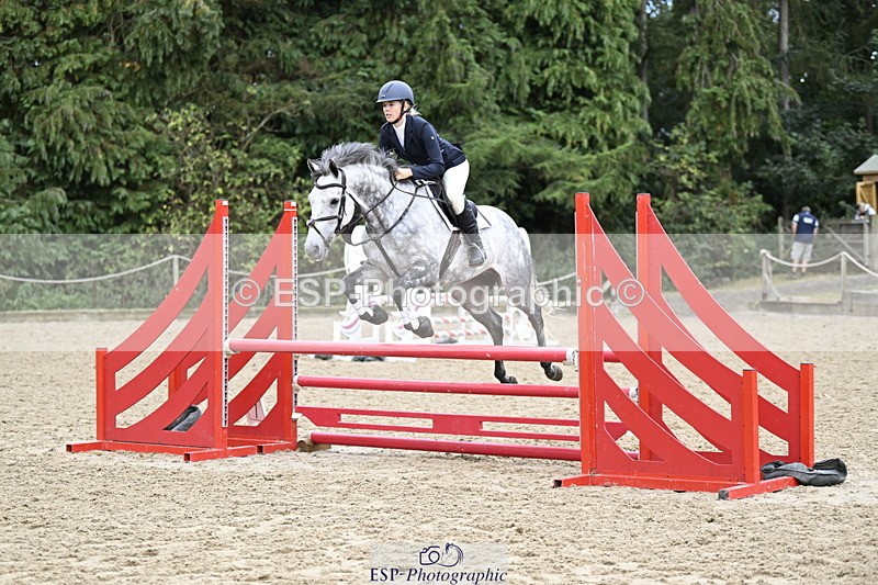 250830A-093326-05328 - Cls 21 British Novice and 90cm Open