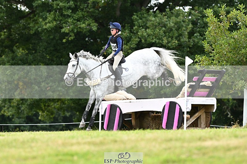 240825X-142350-34989 - 80cm XC 14.30 to 15.30