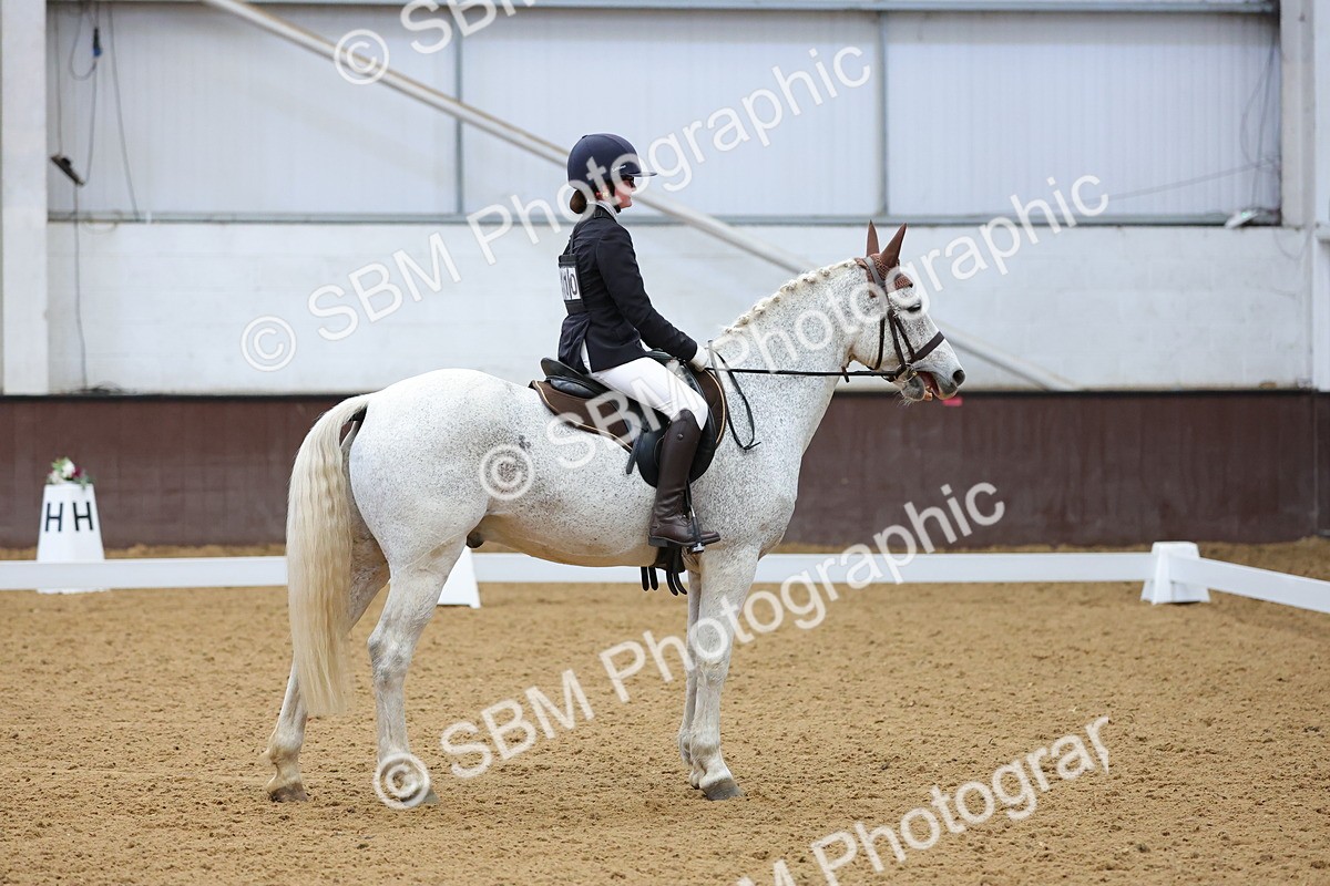 SBM_003000 - Novice