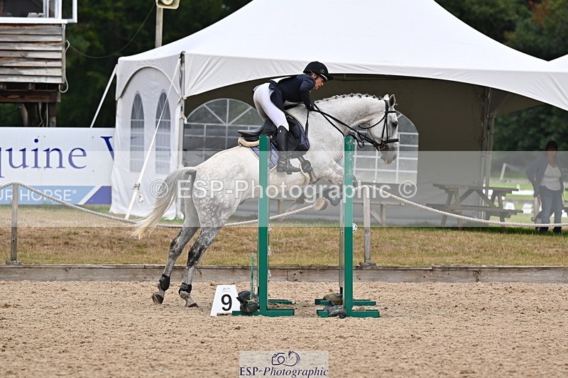 250802A-122212-02978 - B-087-Sarah.Lowe-DARK.DE.ST.PRIEST