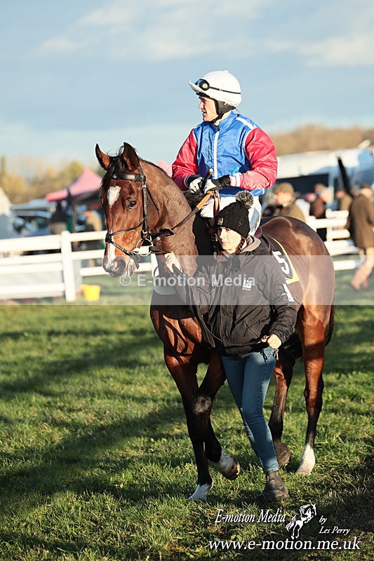 PtP 301125  0927 - Hursley Hambledon Point-to-Point Larkhill Racecourse 30/12/2025