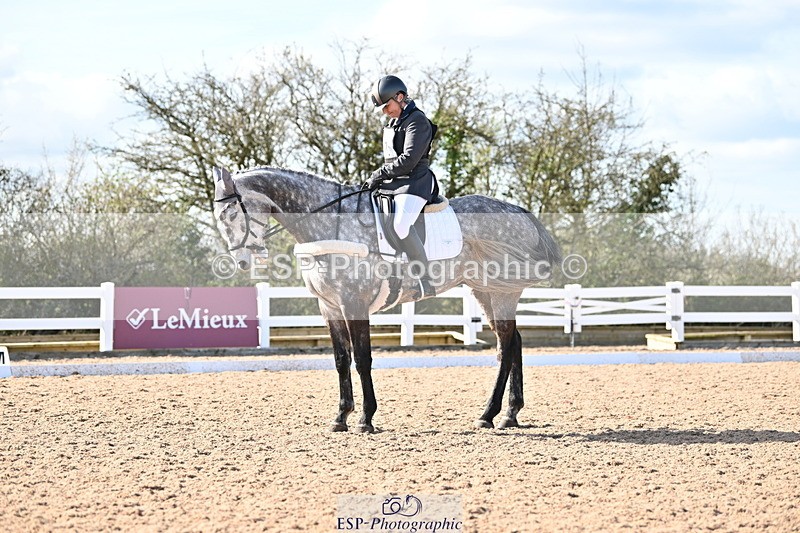 240324A-150531-04152 - Novice 27, 14.30 to 15.25