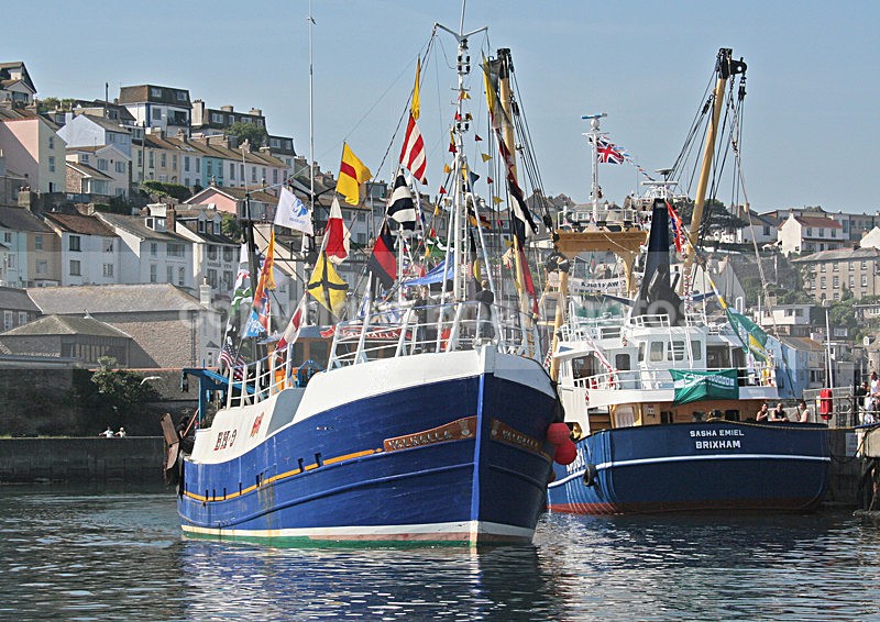 060617 VALHALLA BH-9 IMG_9324 - BRIXHAM TRAWLER RACE 2006
