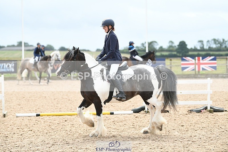 250807-131802-01075 - 80cm Round 2